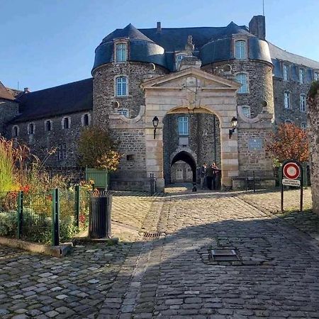 L'Appartement Du Chateau Boulogne-sur-Mer Luaran gambar